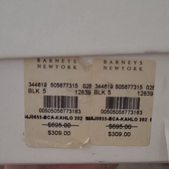 Black Calvin Klein 'Kahalo' 205W39NYC Runway Pumps - Picture 12 of 12